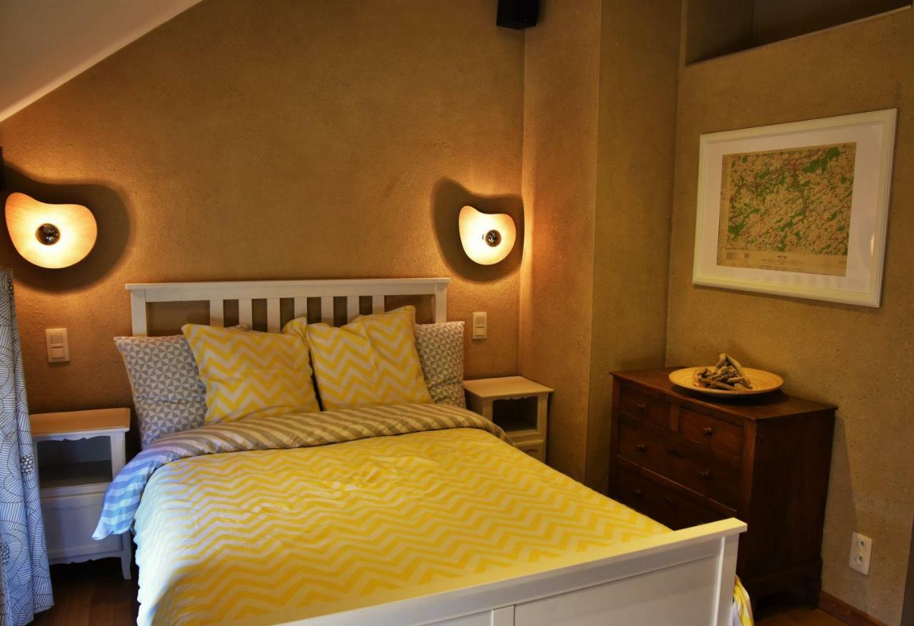 Les Houx De Mathieu Villa Engis ภายนอก รูปภาพ